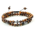 Bracelet de perles croix élégance intemporelle